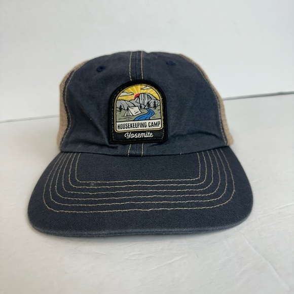 NWOT Techstyles Yosemite Trucker Hat - Picture 3 of 7